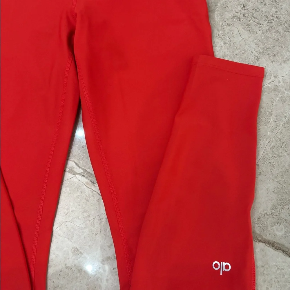 ALO Yoga Red High-Waist Leggings with Contrast Waistband